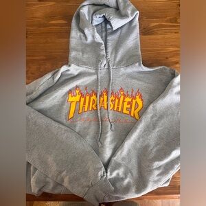 size medium men’s thrasher hoodie